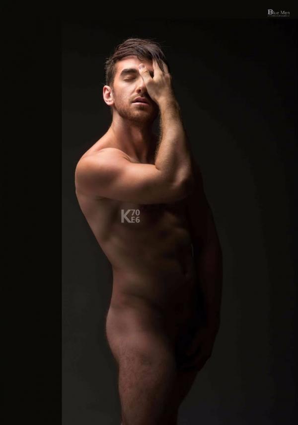 Whoseman-12-芬達Maxime譜出的異國情慾